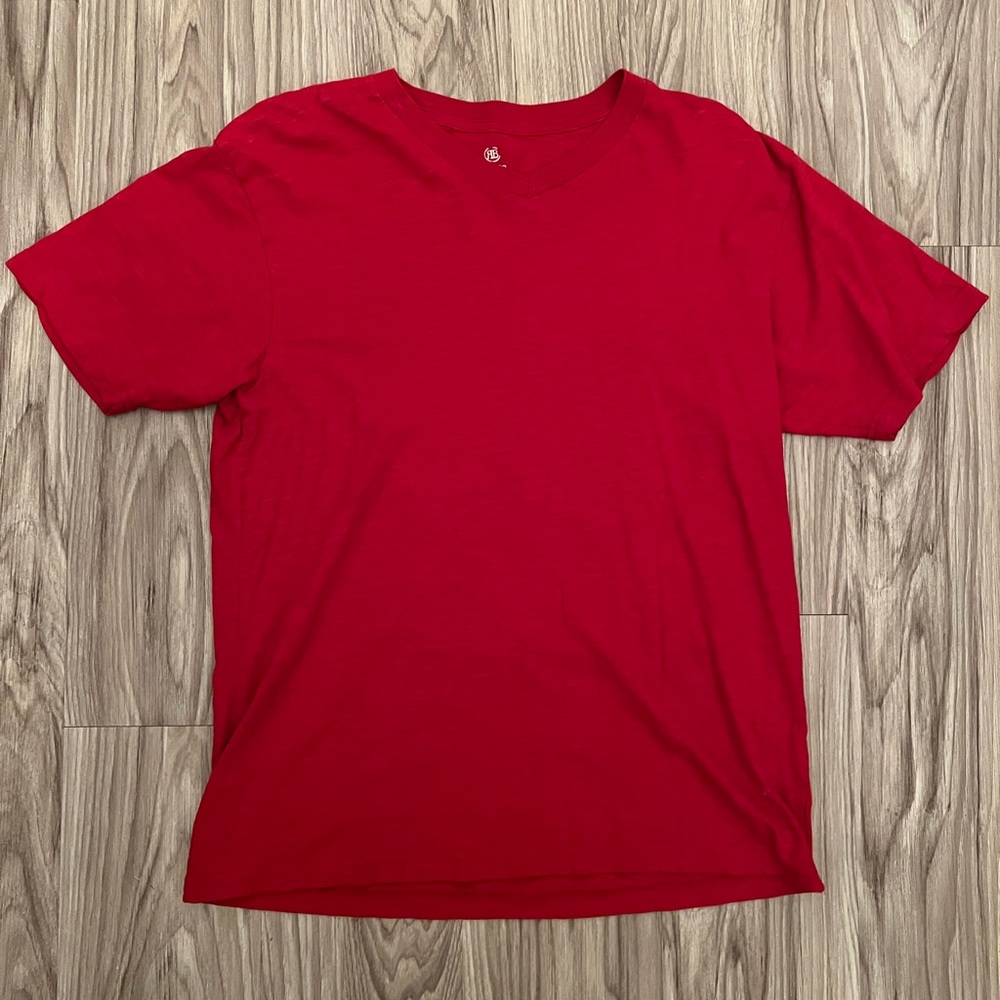 Rustic bleh v-neck t-shirt size medium